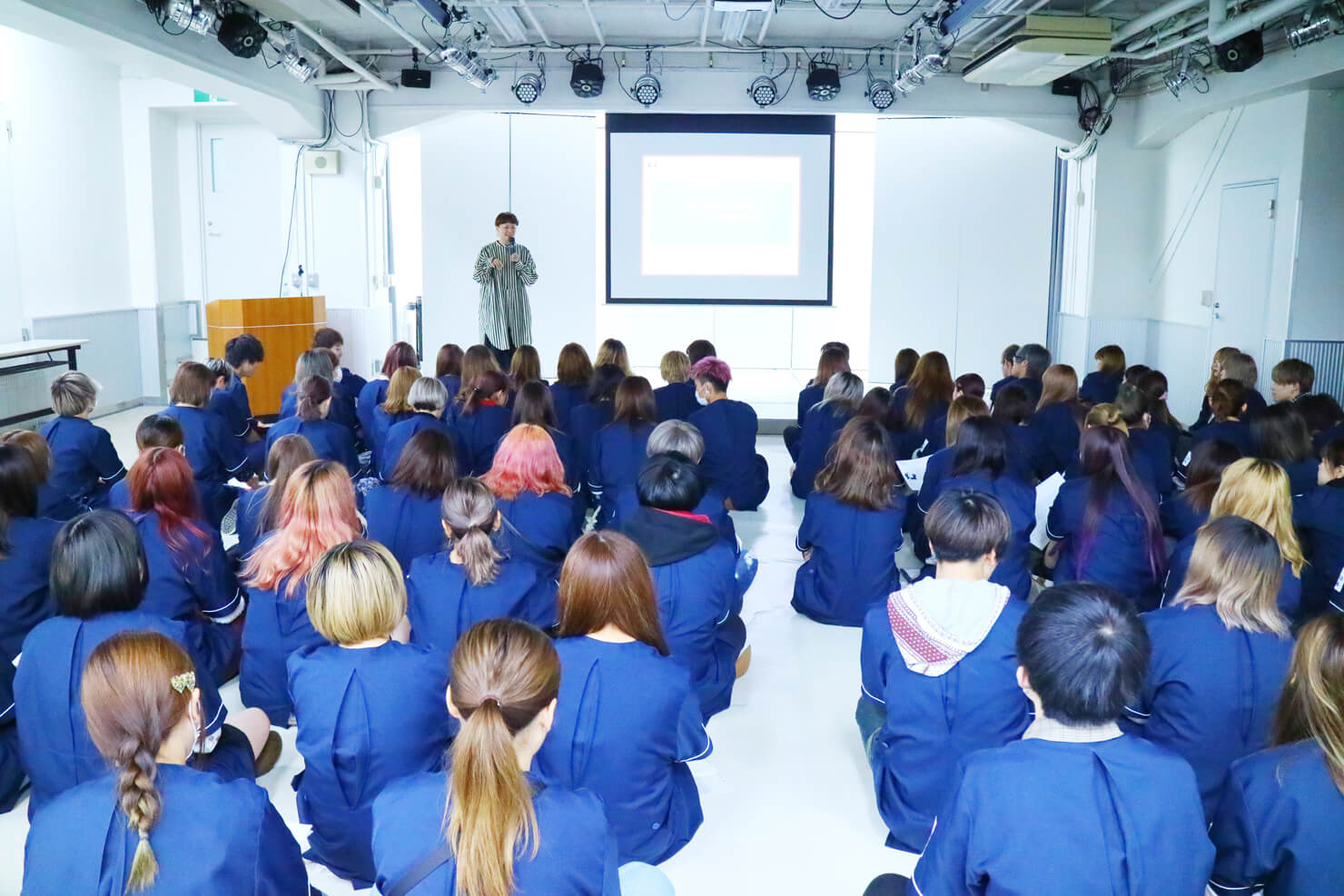 2018/10/4（木）  住田美容専門学校にて撮影講座を開催しました。